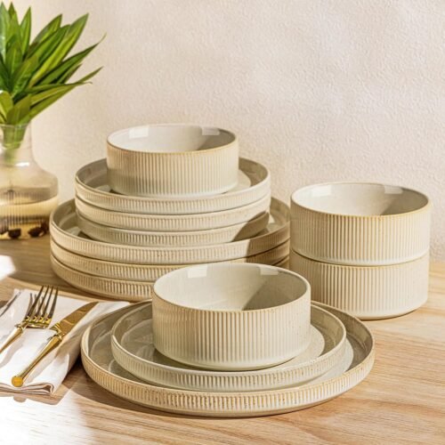 Ceramic Dinnerware Sets for 4, 12 Pieces Porcelain Lightweight Speckled Plates and Bowls Sets, Scratch Resistant Dish Set, Oven & Microwave & Dishwasher Safe